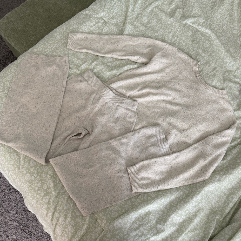 Tan 2 Piece Lounge Set